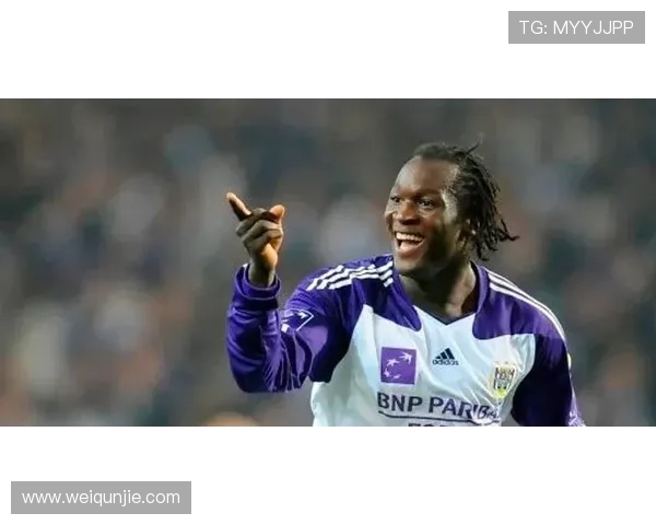 内维尔称曼联第三切尔西伤病拖累 内维尔称曼联第三切尔西伤病拖累